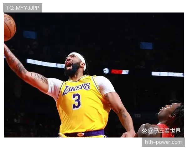 伍德湖人新赛季展现强劲势头，未来表现备受期待