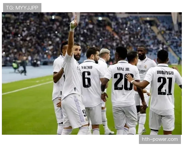 巴尔韦德与京多安中场对决:战术角色与攻防价值的深度分析 巴尔韦德与京多安中场对决:战术角色与攻防价值的深度分析