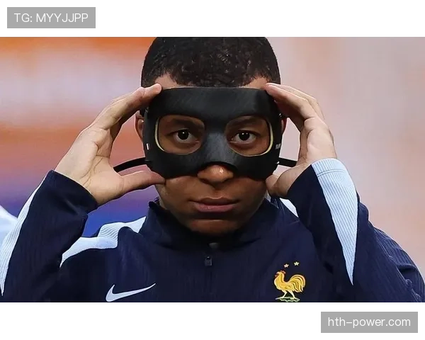 姆巴佩单赛季进球助攻双高背后的战术支撑解析 姆巴佩单赛季进球助攻双高背后的战术支撑解析